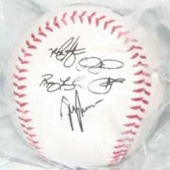 Disney Collectible Baseball - Braves 2007 – Signature -Disney Toy Stores BB10YRSIG2
